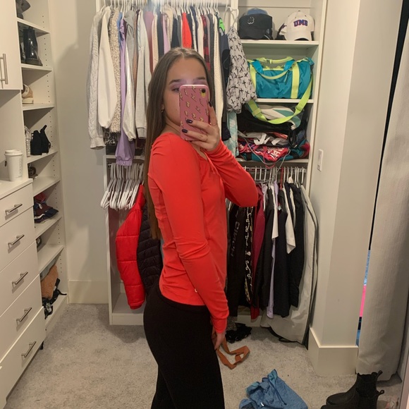 Lorna Jane Athletic Top - Picture 2 of 2